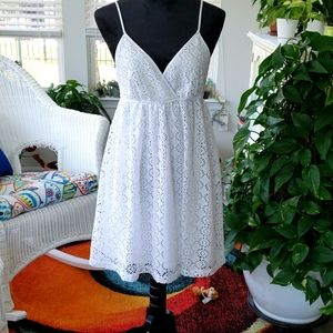 💥White Lace Sun Dress by Express-M